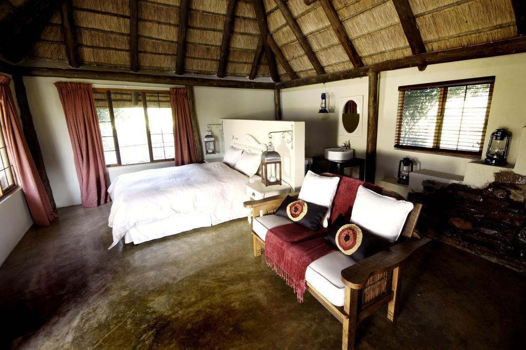 Caracal Lodge Alkmaar Стая снимка